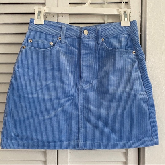 Light blue corduroy skirt - Picture 3 of 5